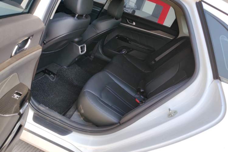 Used Kia K5 2021 380T GT-Line Refreshed Edition Left Rear Seat