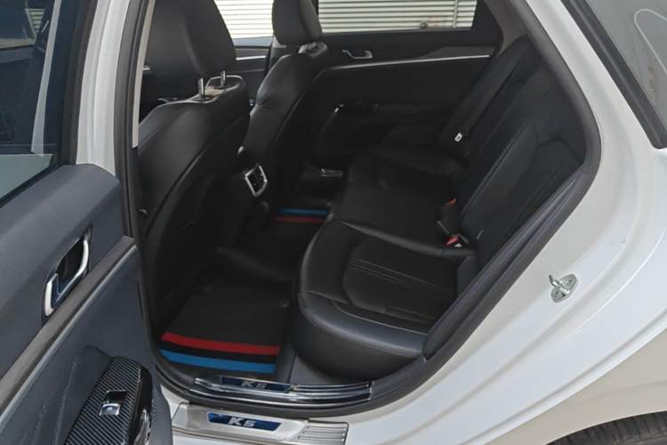 Used Kia K5 2021 270T CVVD Refreshed Edition Left Rear Seat