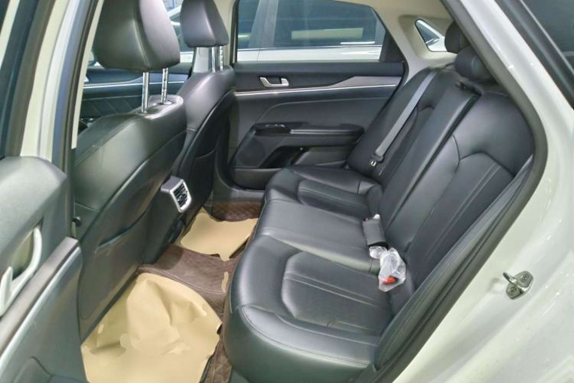Used Kia K5 2021 270T CVVD Fashion Edition Left Rear Seat