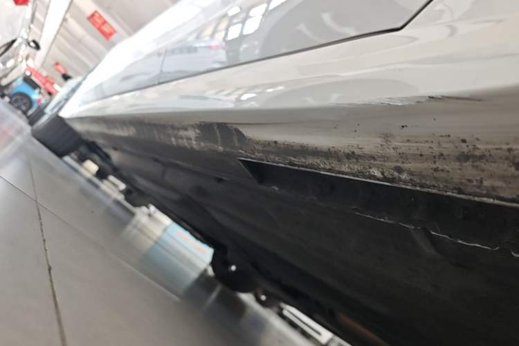Used Kia K5 2021 270T CVVD Refreshed Edition Left Side Sill