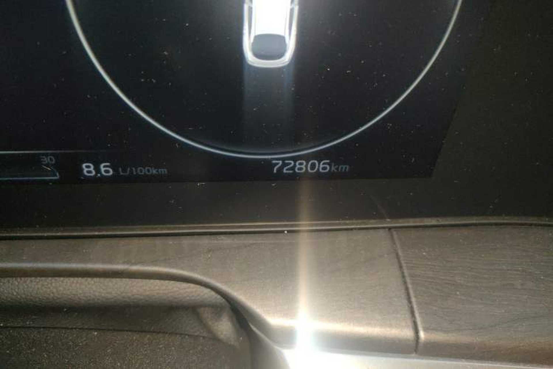 Used Kia K5 2021 270T CVVD Refreshed Edition Odometer Close Up
