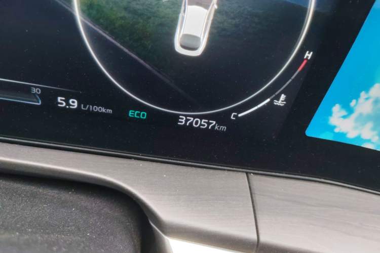 Used Kia K5 2021 380T GT-Line Flagship Edition Odometer Close Up