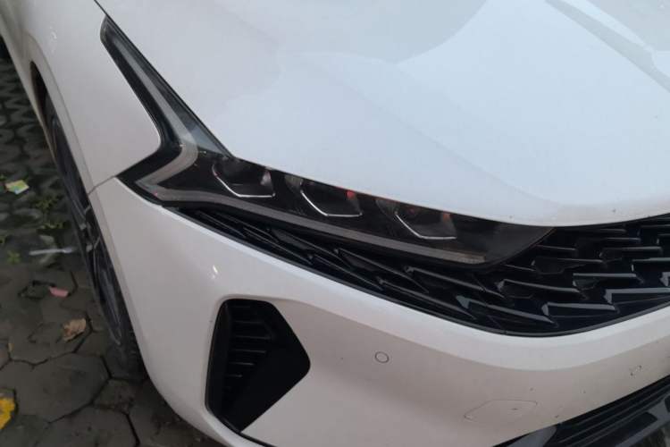 Used Kia K5 2021 380T GT-Line Refreshed Edition Right Front Headlight