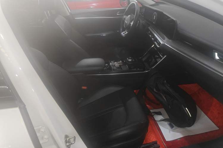 Used Kia K5 2021 270T CVVD Refreshed Edition Right Front Seat
