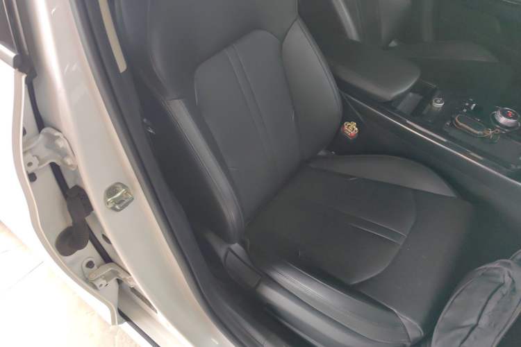 Used Kia K5 2021 270T CVVD Refreshed Edition Right Front Seat