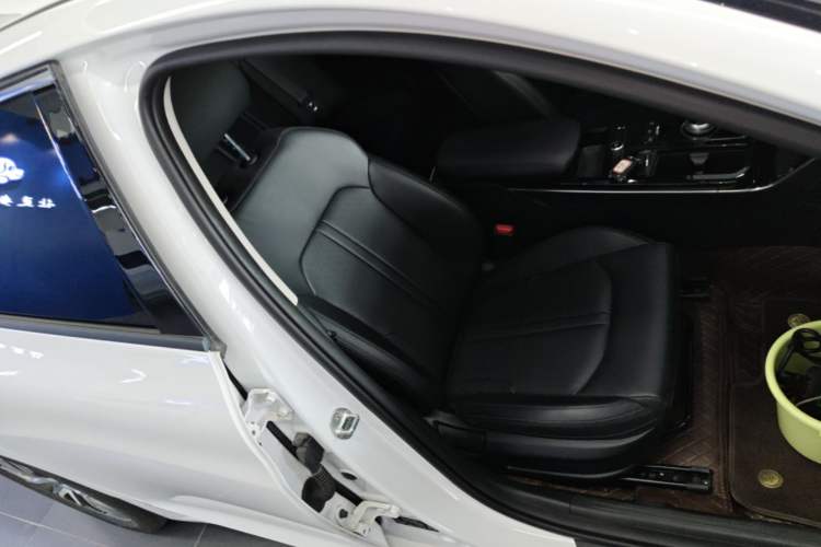 Used Kia K5 2021 270T CVVD Fashion Edition Right Front Seat
