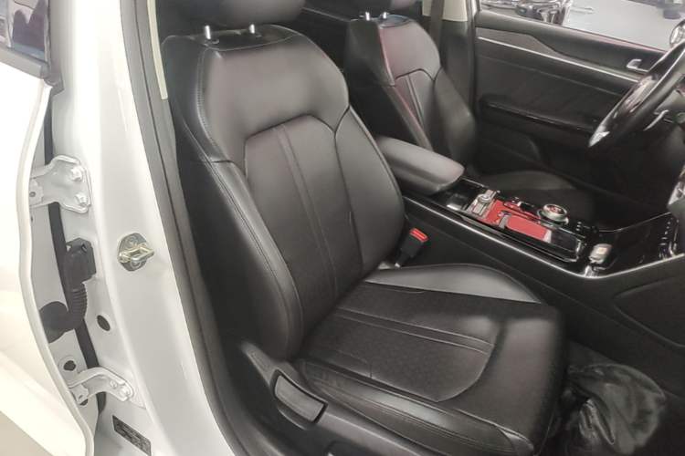 Used Kia K5 2021 270T CVVD Refreshed Edition Right Front Seat