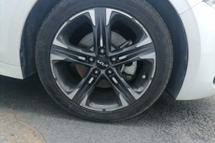Used Kia K5 2021 270T CVVD Refreshed Edition Right Front Wheel Hub