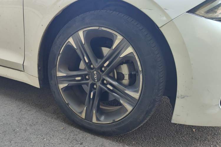 Used Kia K5 2021 270T CVVD Refreshed Edition Right Front Wheel Hub