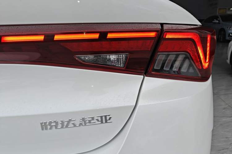 Used Kia K5 2021 380T GT-Line Refreshed Edition Right Rear Taillight