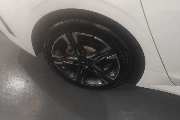Used Kia K5 2021 270T CVVD Refreshed Edition Right Rear Wheel Hub