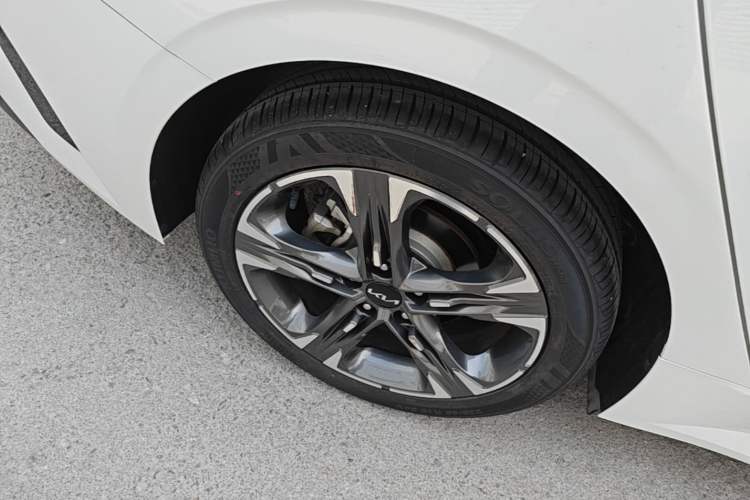 Used Kia K5 2021 270T CVVD Refreshed Edition Right Rear Wheel Hub