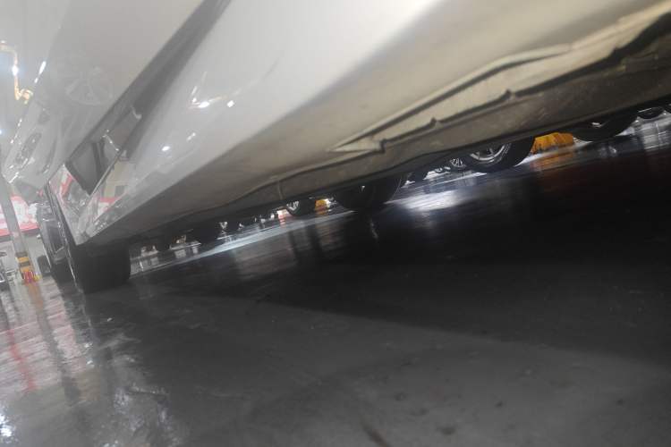 Used Kia K5 2021 270T CVVD Refreshed Edition Right Side Sill