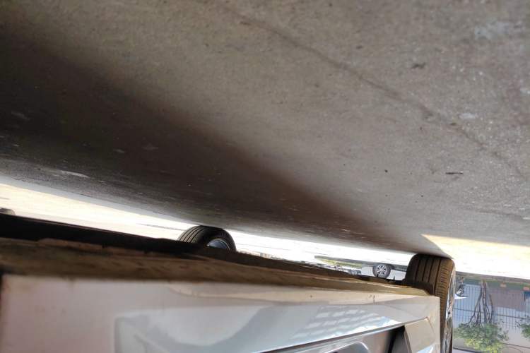 Used Kia K5 2021 380T GT-Line Refreshed Edition Right Side Sill