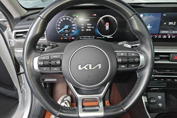 Used Kia K5 2021 380T GT-Line Refreshed Edition Steering Wheel