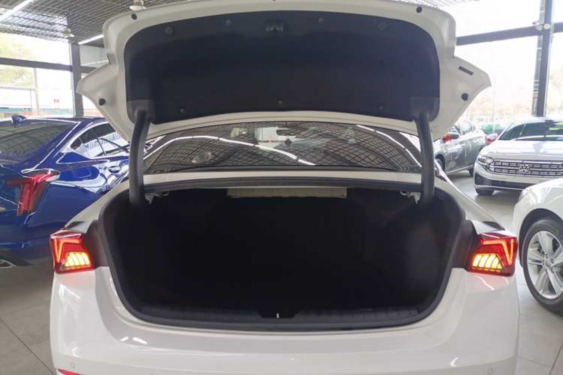 Used Kia K5 2021 270T CVVD Refreshed Edition Trunk
