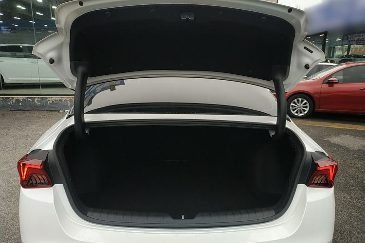 Used Kia K5 2021 270T CVVD Fashion Edition Trunk