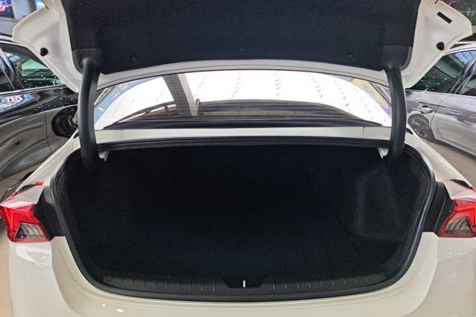 Used Kia K5 2021 380T GT-Line Refreshed Edition Trunk