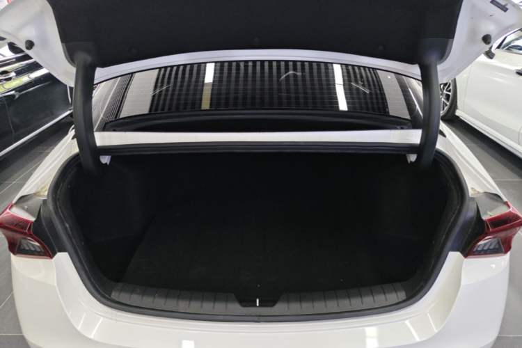 Used Kia K5 2021 270T CVVD Fashion Edition Trunk