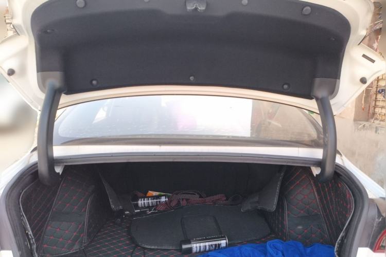 Used Kia K5 2021 270T CVVD Refreshed Edition Trunk