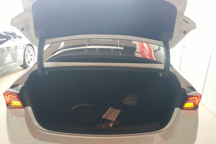 Used Kia K5 2021 270T CVVD Fashion Edition Trunk