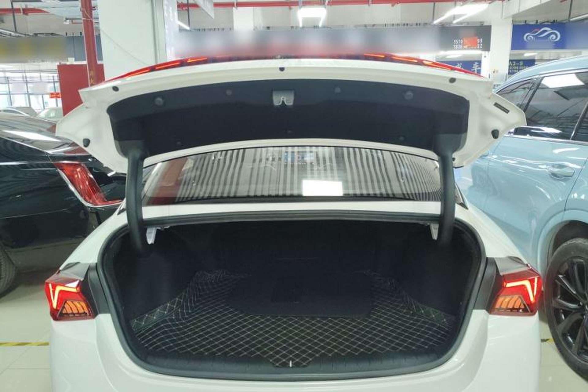 Used Kia K5 2021 380T GT-Line Refreshed Edition Trunk