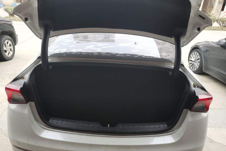 Used Kia K5 2021 270T CVVD Refreshed Edition