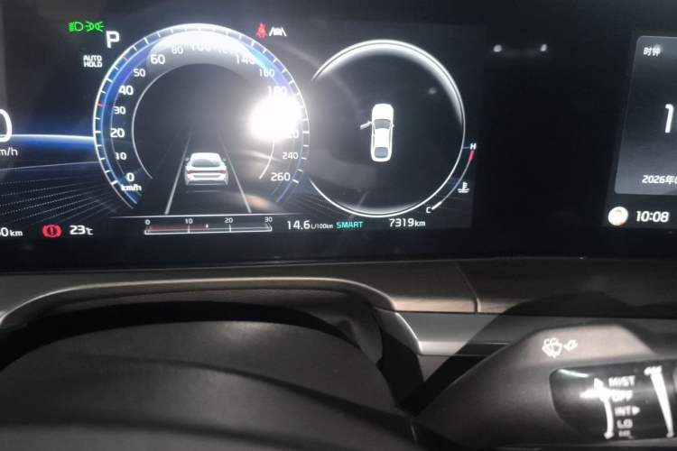 Used Kia K5 2025 2.0T Flagship Edition Odometer Close Up