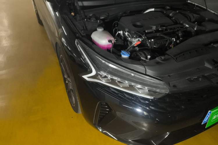 Used Kia K5 2025 2.0T Flagship Edition Right Front Headlight