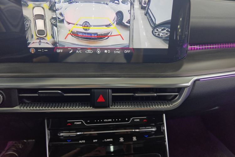 Used Kia K5 2025 1.5T Prestige Edition Audio And AC Panel