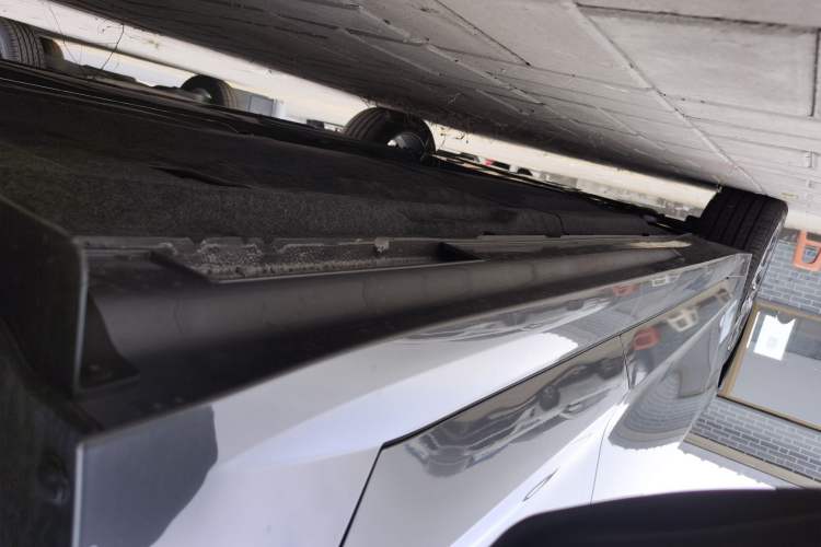 Used Kia K5 2025 1.5T Prestige Edition Left Side Sill