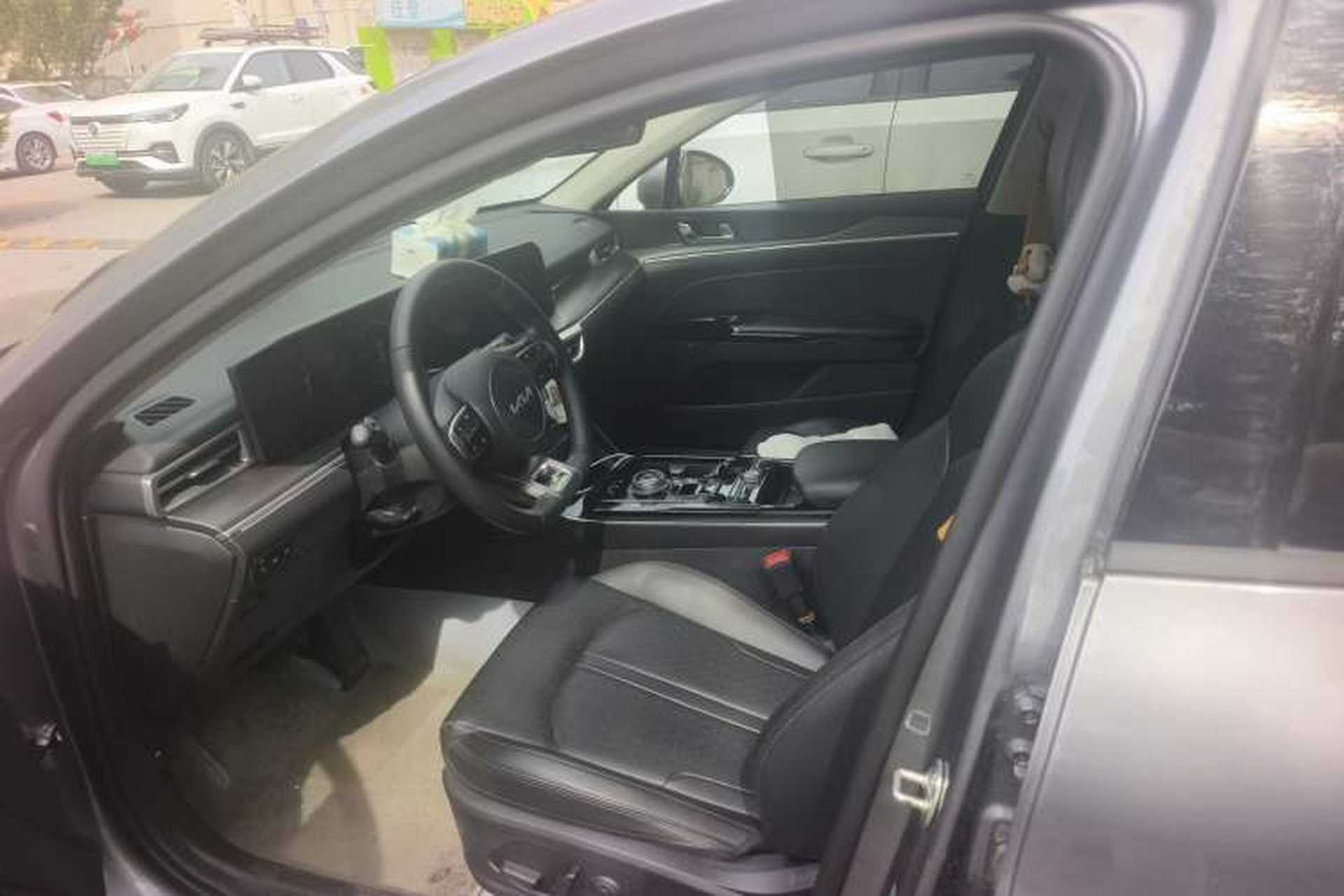 Used Kia K5 2025 1.5T Prestige Edition Left Front Seat