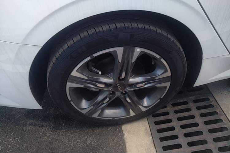 Used Kia K5 2025 1.5T Prestige Edition Exterior 5