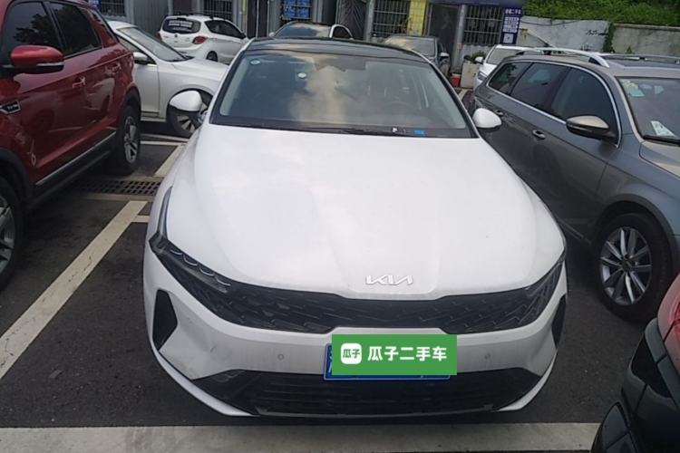 Used Kia K5 2025 1.5T Prestige Edition Front
