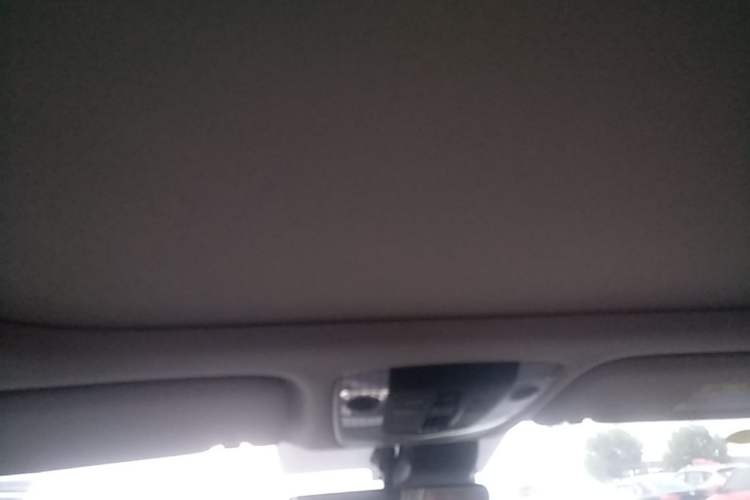 Used Kia K5 2025 1.5T Prestige Edition Headliner