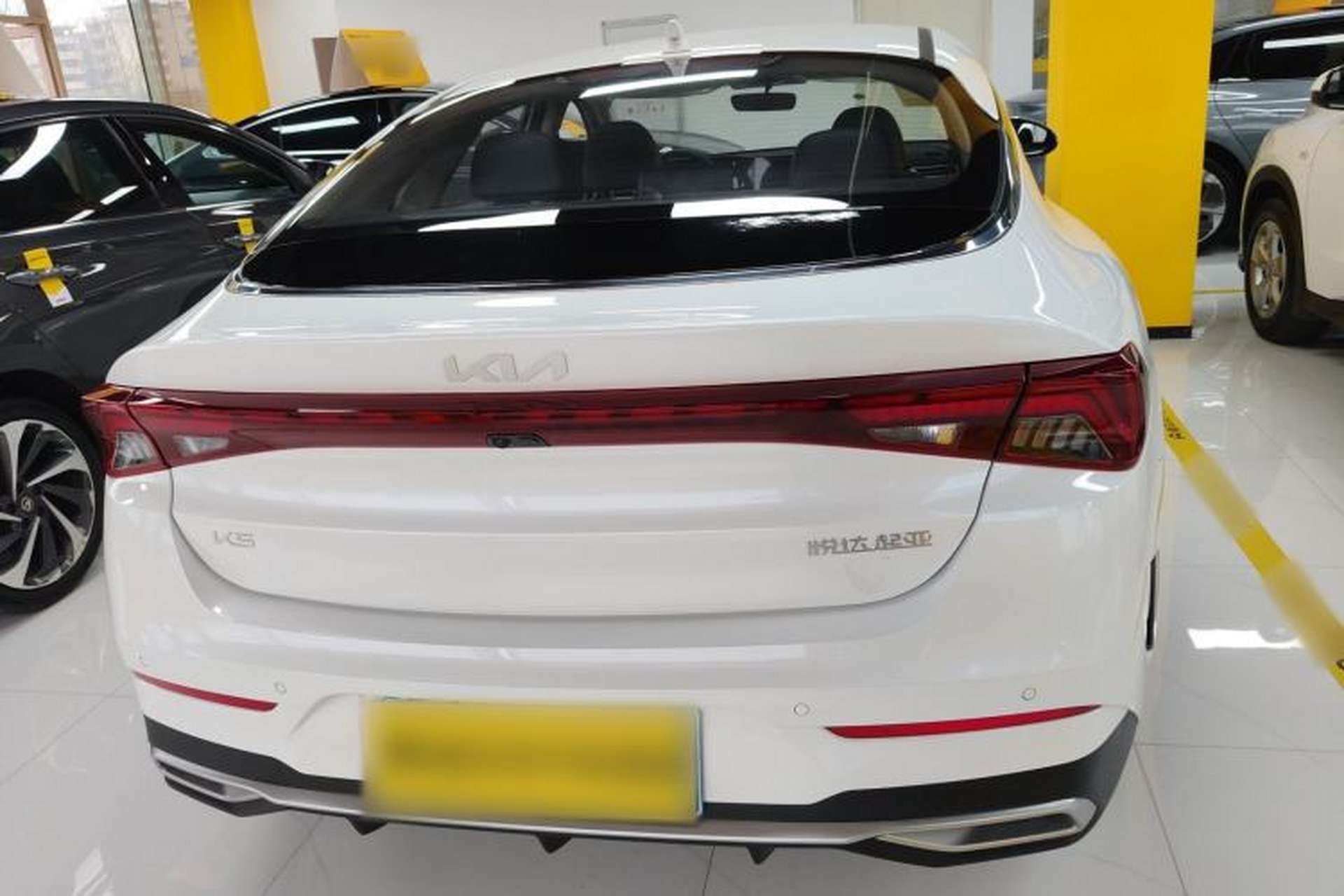 Used Kia K5 2025 1.5T Luxury Edition Rear