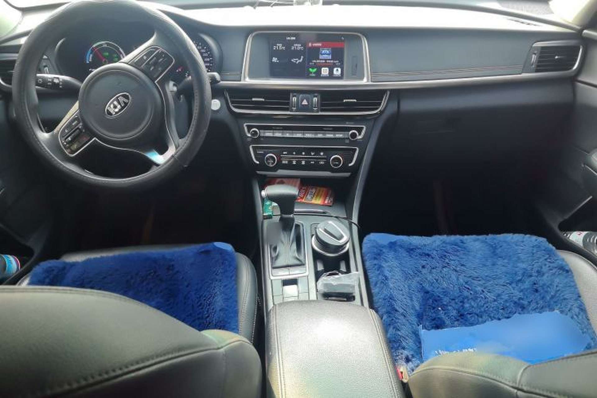Used Kia K5 New Energy 2018 2.0L Smart Enjoyment Version Center Console