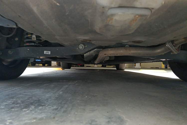 Used Kia K5 New Energy 2018 2.0L ZhiZun Edition Chassis Rear