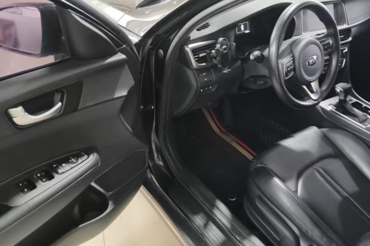 Used Kia K5 New Energy 2018 2.0L Smart Enjoyment Version Driver Seat