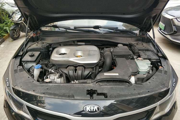 Used Kia K5 New Energy 2018 2.0L ZhiZun Edition Engine Bay
