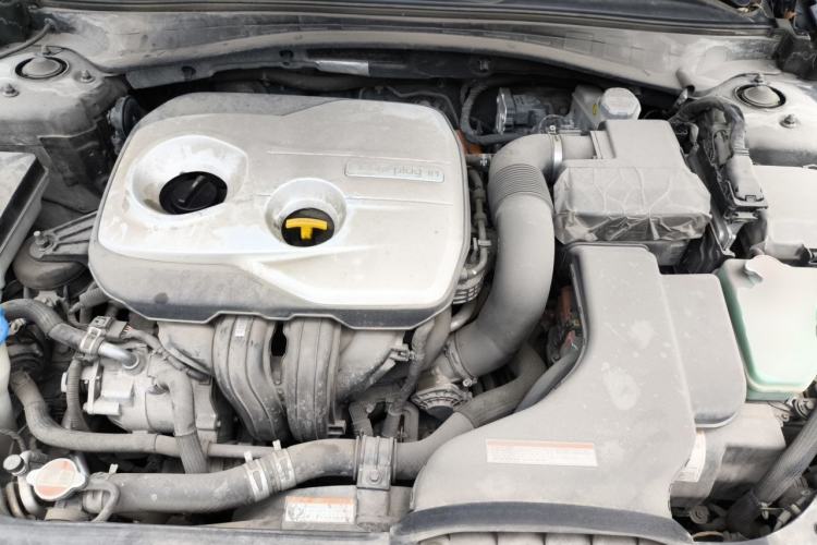 Used Kia K5 New Energy 2018 2.0L Smart Enjoyment Version Engine Bay