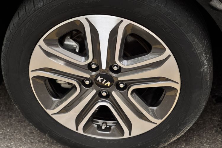 Used Kia K5 New Energy 2018 2.0L ZhiZun Edition Exterior 1