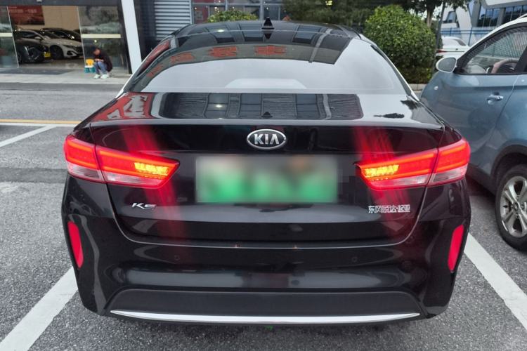 Used Kia K5 New Energy 2018 2.0L ZhiZun Edition Exterior 4
