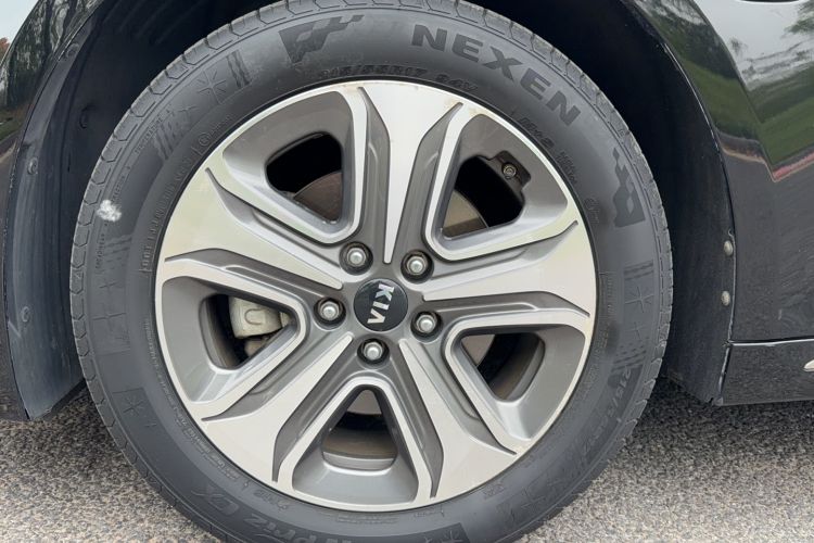 Used Kia K5 New Energy 2018 2.0L ZhiZun Edition Exterior 5