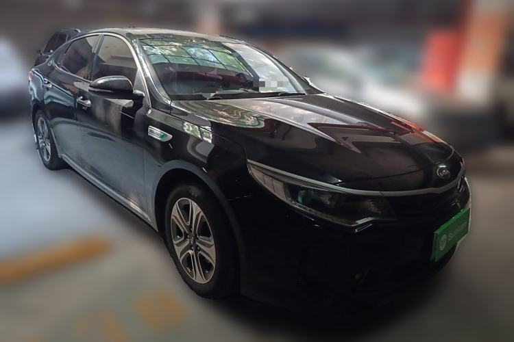 Used Kia K5 New Energy 2018 2.0L ZhiZun Edition Front Right 45 Deg