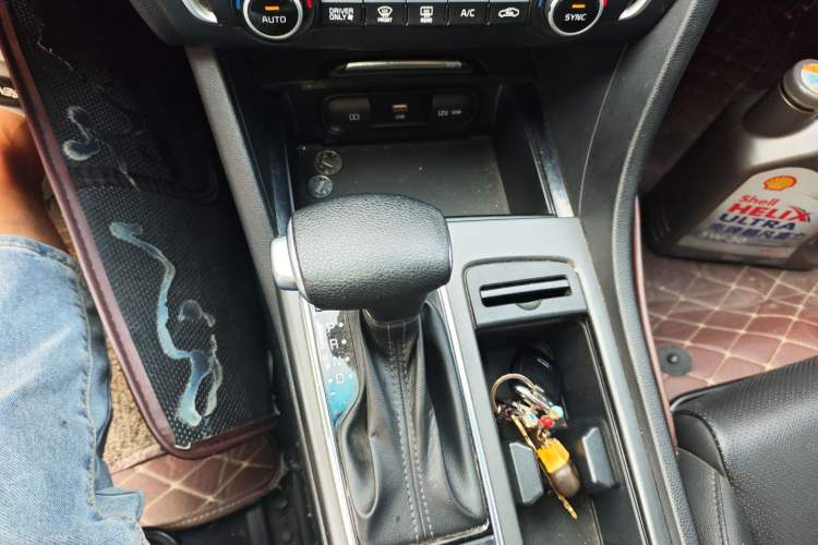 Used Kia K5 New Energy 2018 2.0L Smart Enjoyment Version Gear Lever
