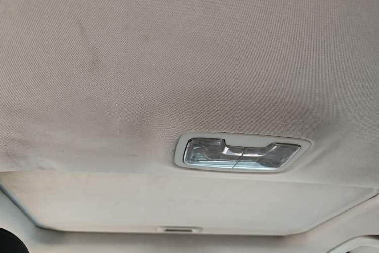 Used Kia K5 New Energy 2018 2.0L Smart Enjoyment Version Headliner