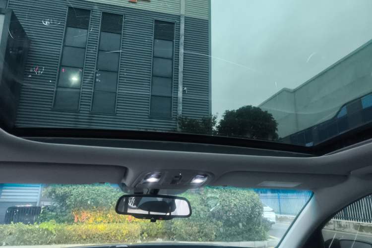 Used Kia K5 New Energy 2018 2.0L ZhiZun Edition Headliner