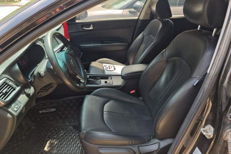 Used Kia K5 New Energy 2018 2.0L Smart Enjoyment Version Left Front Seat