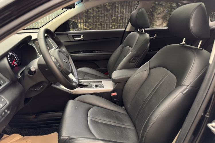Used Kia K5 New Energy 2018 2.0L ZhiZun Edition Left Front Seat